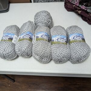 Mary Maxim Yarn- Ragg Grey/White Skeins-new-5 Skeins +
